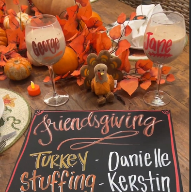 Friendsgiving, Pumpkins, and Why I'm Obsessed with Table Settings Right Now