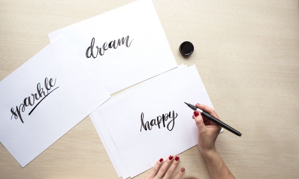 Not Observe Lettering Common Hand-Lettering Mistakes (and How To Correct Them)